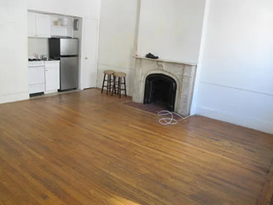 Rented by Living New York | media 30