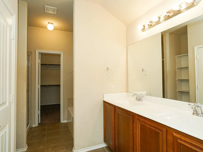 5236 Bear Valley Dr — Photo 14