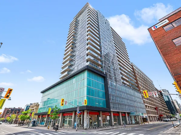324 Laurier Ave W #1103, Ottawa, ON K1P 0A4