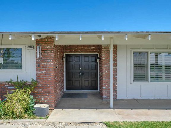 3rd image of 12886 E Shields Ave