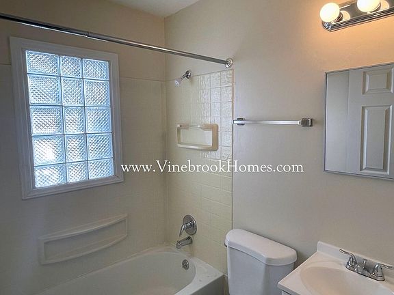 5th image of 2175 Kildare Ave