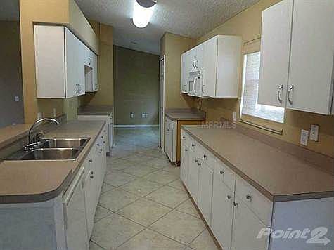3rd image of 5415 Tughill Dr