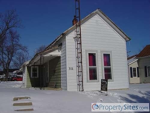 1st image of 311 E Commercial St