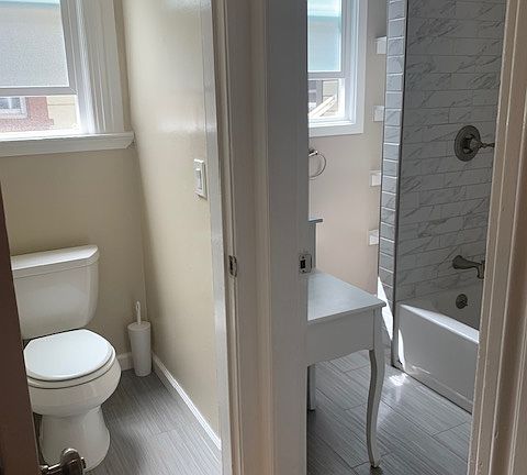 4th image of 3576 18th St Unit B