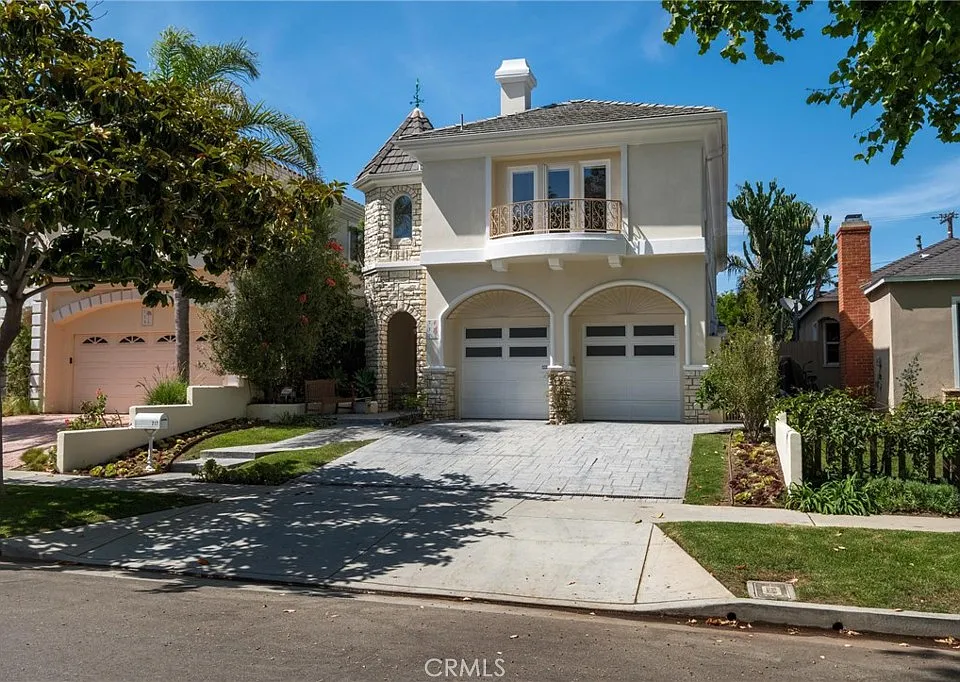 717 Avenue A