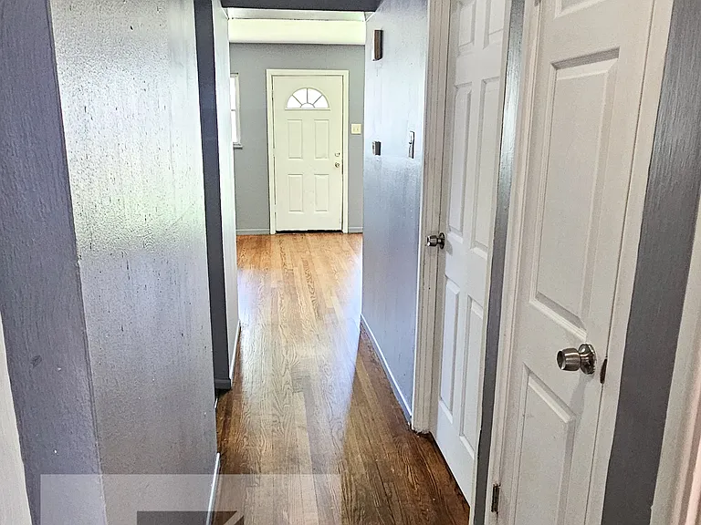 10728 Spring Garden Dr — Photo 19