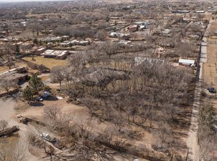 16 Manzano Rd, Corrales, NM 87048