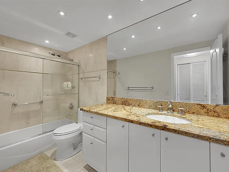 3800 Galt Ocean Dr #311 — Photo 14