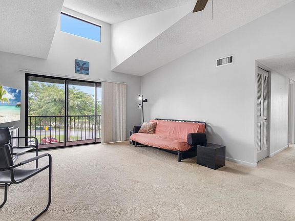 3rd image of 806 Sky Pine Way #A3