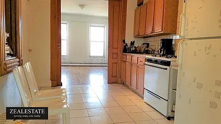 Rented by ZealEstate Group Inc