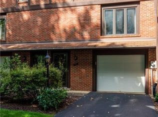 112 Little Hollow Dr, Sewickley, PA 15143