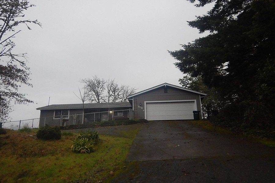 2nd image of 206 Jonni Ln