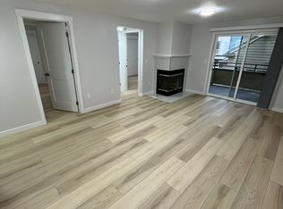 4747 Sand Point Way NE APT 204, Seattle, WA 98105