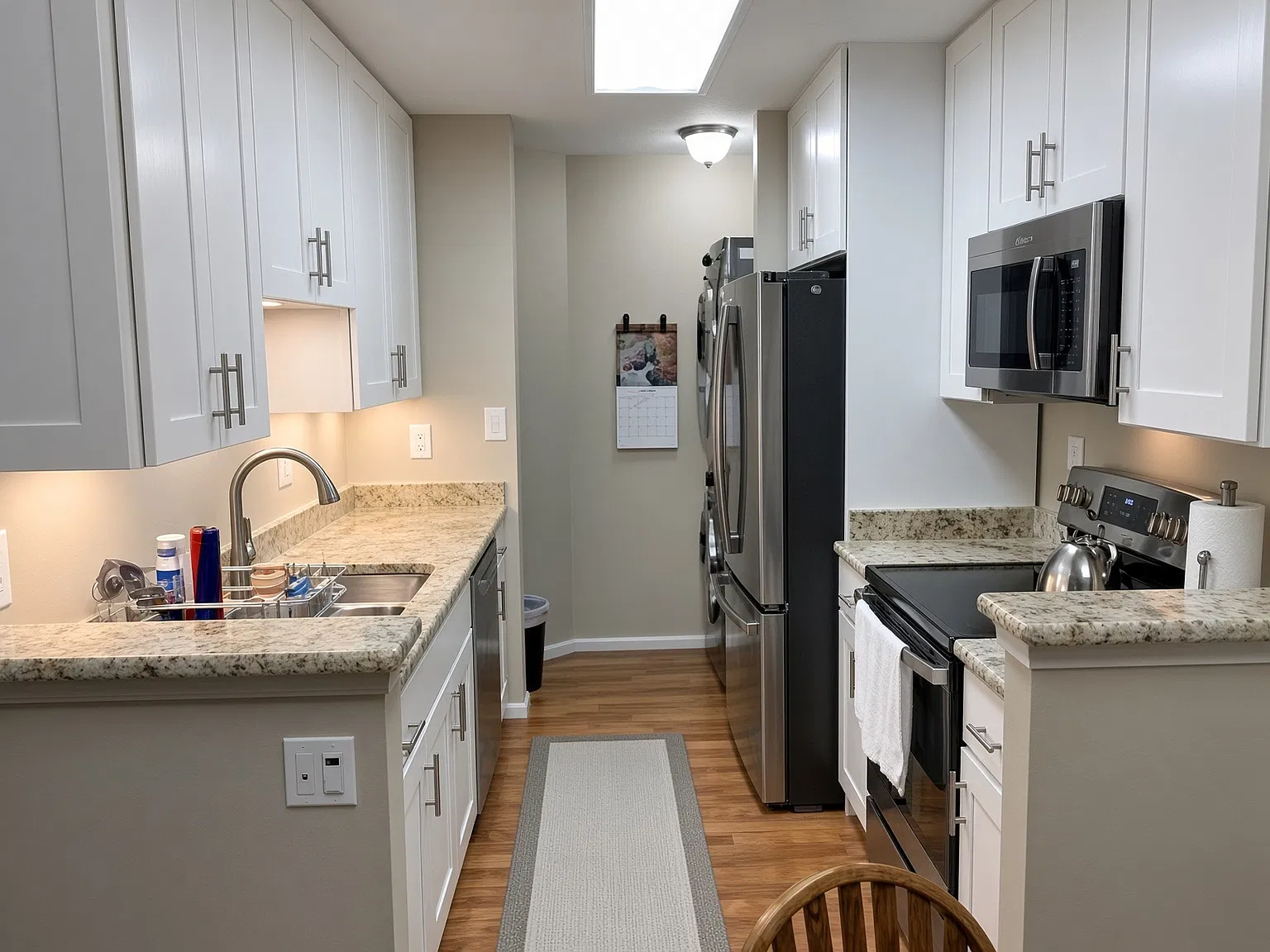 2 bed, 838 sqft, $2,000 — Photo 4