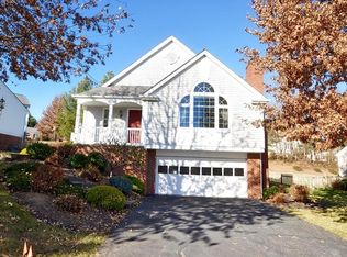 1117 Meadowbrook Dr, Canonsburg, PA