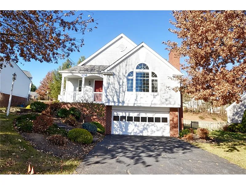 1117 Meadowbrook Dr photo 1