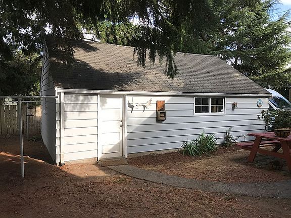 Garage / barn /shop