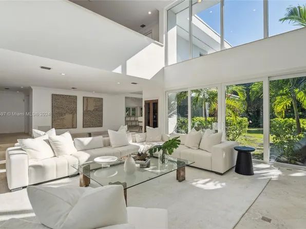 6320 SW 132nd St, Pinecrest, FL 33156