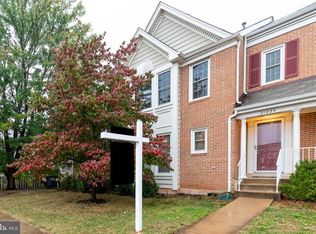 21825 Formosa Sq, Sterling, VA 20164