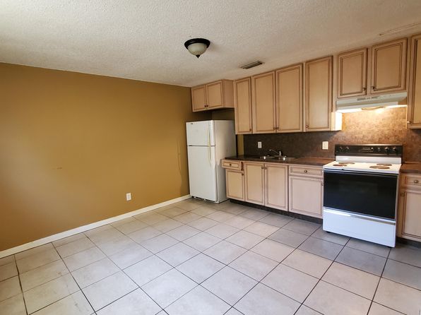 4237 Moncrief Rd W #4