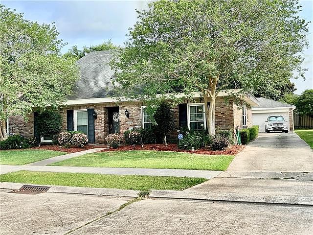 1st image of 3690 Mimosa Ct