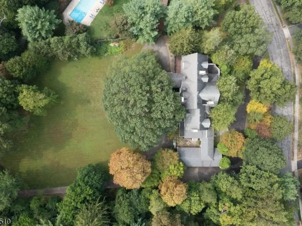 17 Three Gables Rd, Morris Twp., NJ 07960