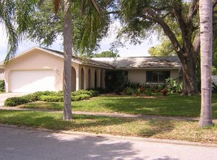 12107 100th Ave, Seminole, FL 33772