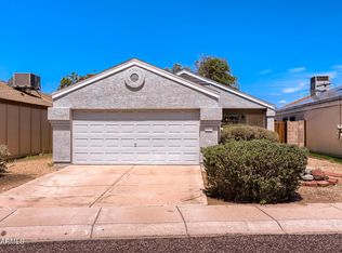 2834 W CAMPO BELLO Drive, Phoenix, AZ 85053