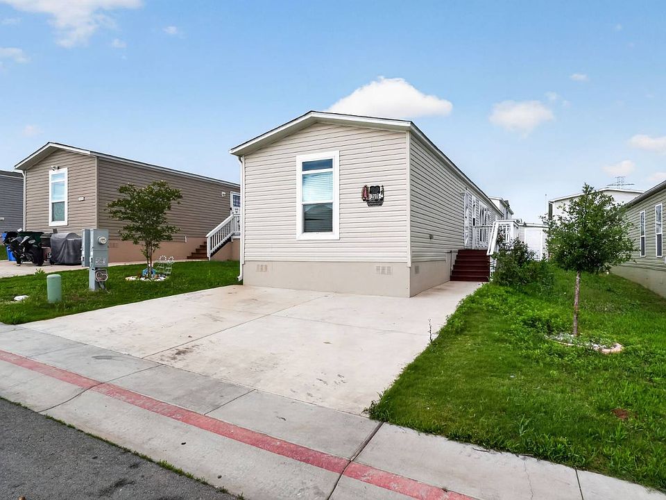 1st image of 4708 Tinsel Dr #736