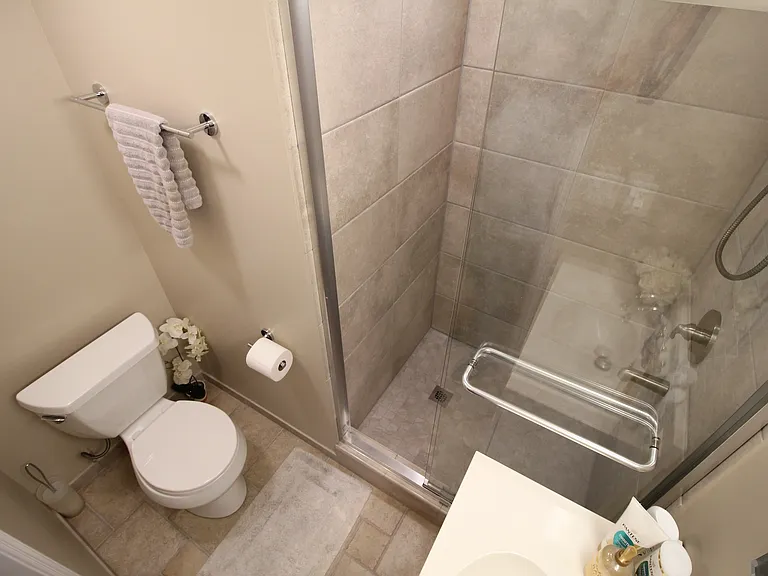 173 Sulgrave Ct — Photo 17