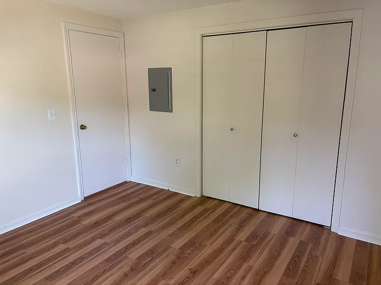 1007 White Cedar Blvd — Photo 13