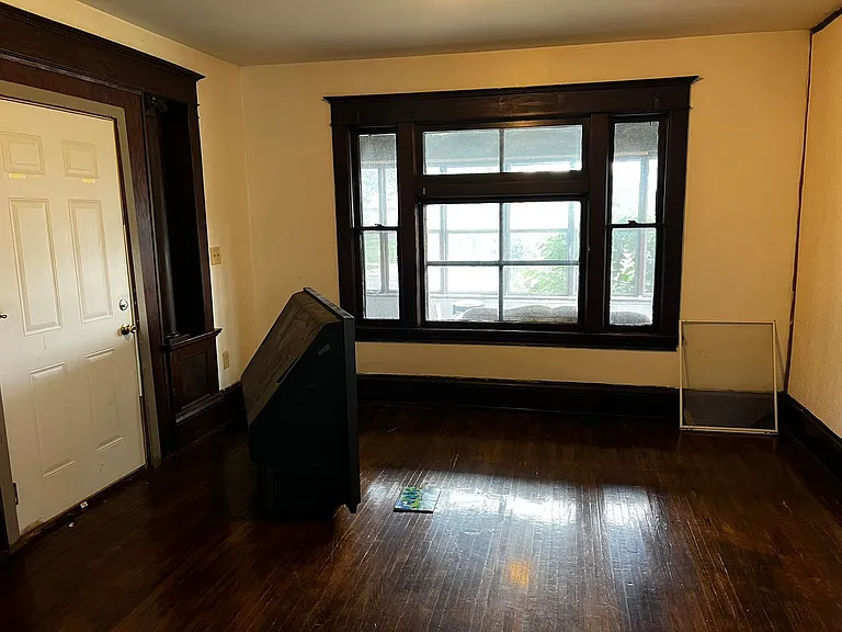 125 Como Ave — Photo 6