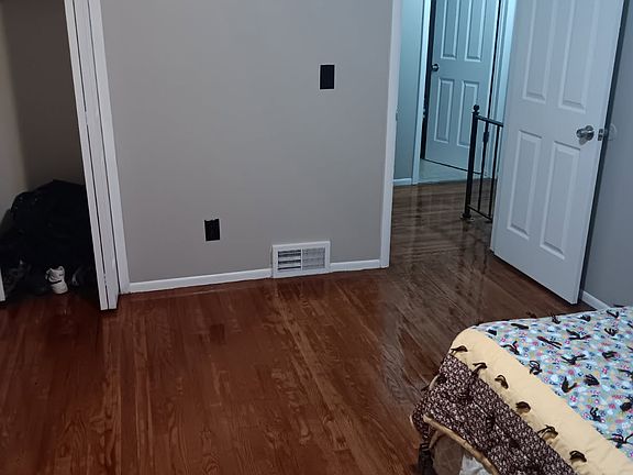 3rd image of 23130 Brandywynne St