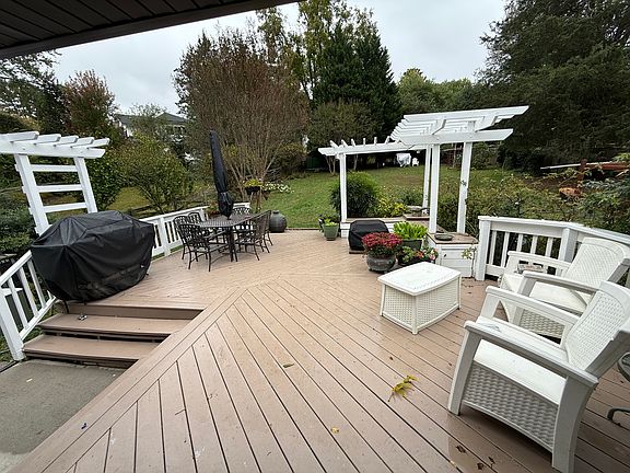 Deck with fire pit and barbecue