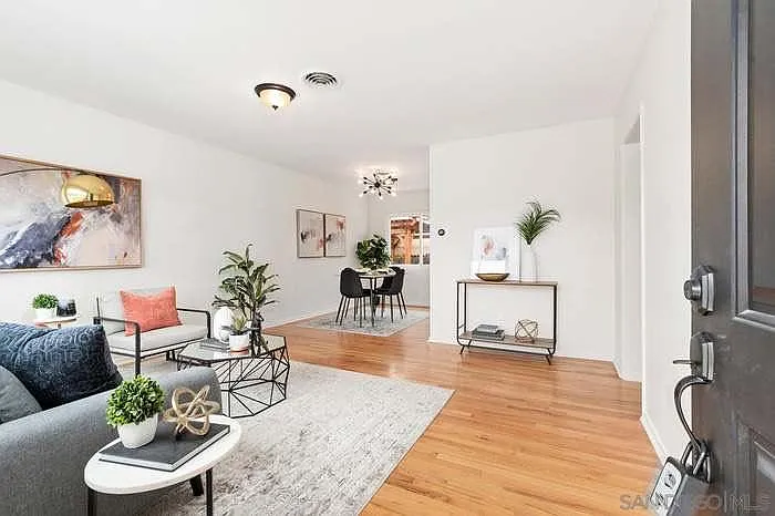 3 bed, 1782 sqft, $4,200 — Photo 3