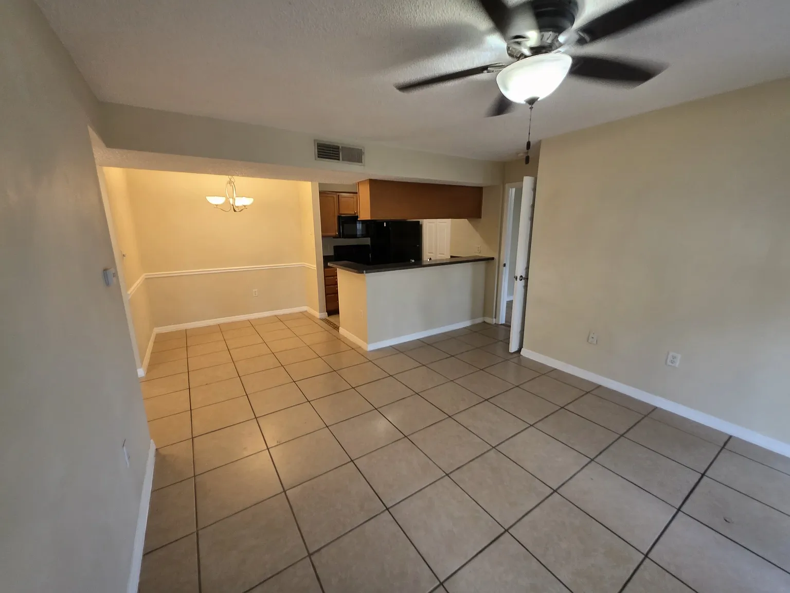 703 Parsons Lake Path — Photo 3