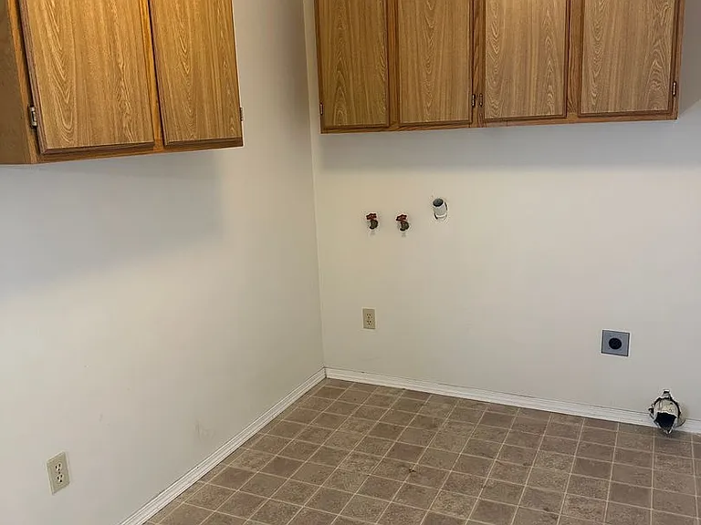 9177 Space St NE — Photo 15