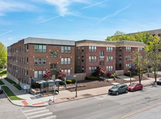 3201 Broadway, Kansas City, MO 64111