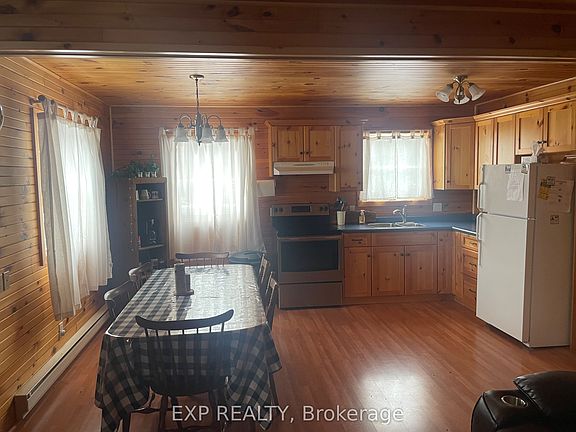 5th image of 35 Paradise Rd