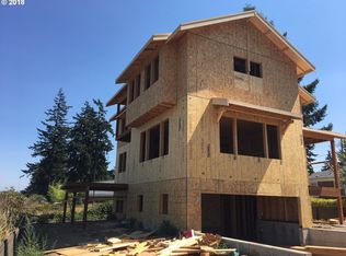 11153 NE Klickitat St, Portland, OR 97220