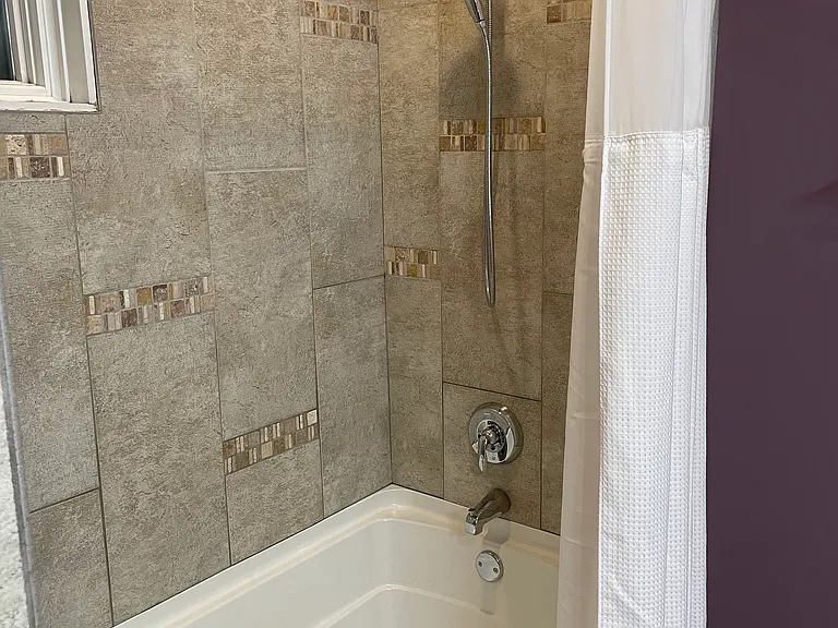 1032 Jackson St — Photo 22