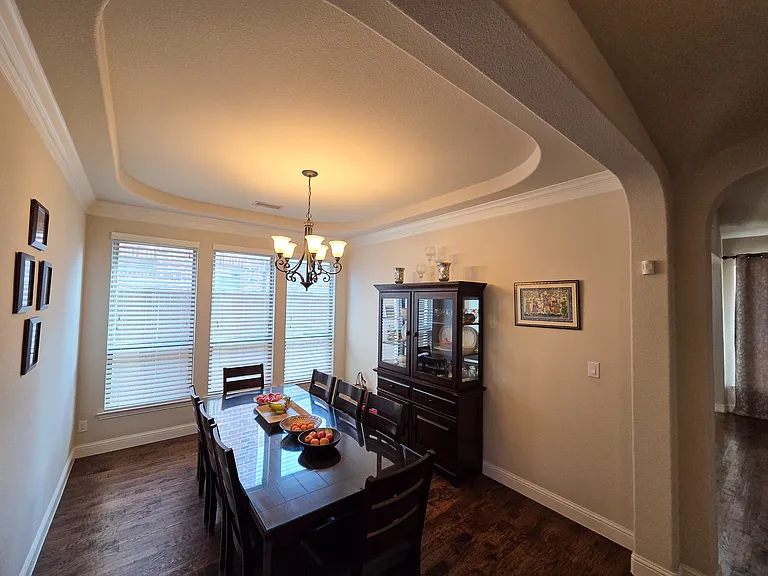 Formal Dining Room 1b