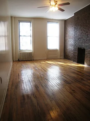 Rented by City Connections Realty | media 12