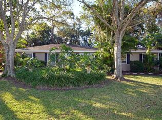 1475 4th Pl, Vero Beach, FL 32962