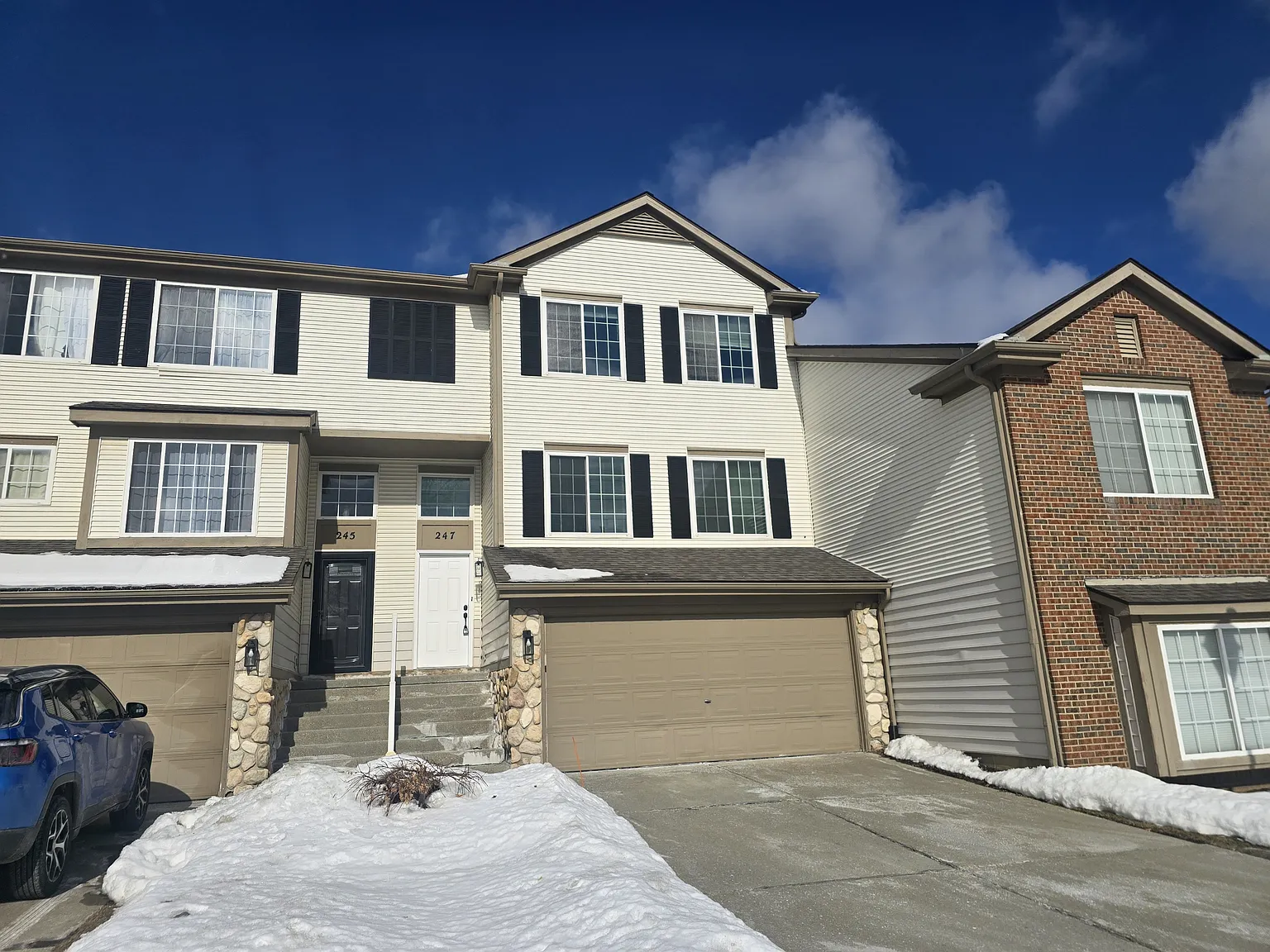 247 Oak Ridge Dr #1 photo 1
