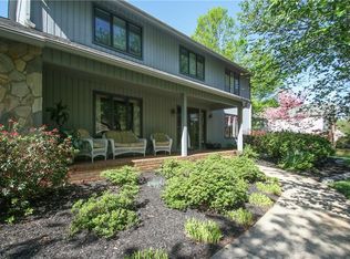 408 Drayton Park Dr, Kernersville, NC 27284