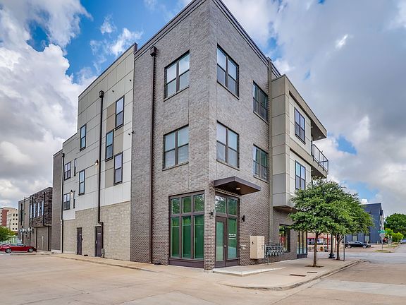 2nd image of 1455 W Magnolia Ave APT 203