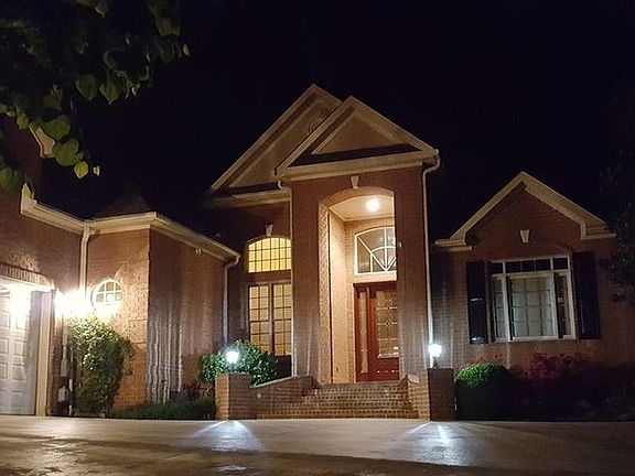 2nd image of 600 Sandpiper Dr