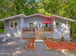 107 Palmetto Ln, Milford, PA 18337