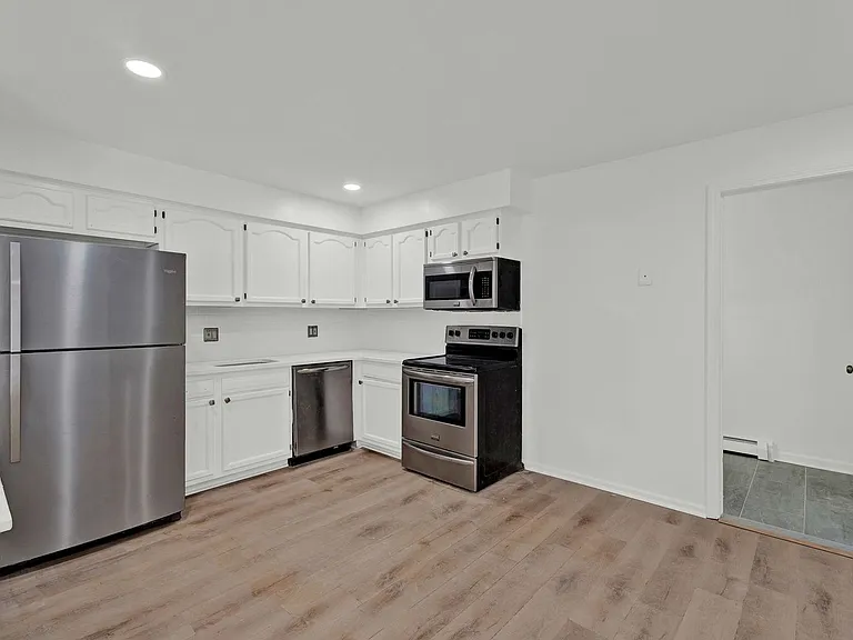 38618 Meadowdale St #7 — Photo 10